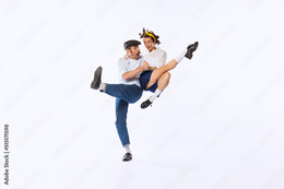 qConv-Upload - AdobeStock_515171598_Preview - small